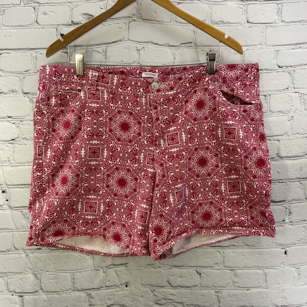 Westport Shorts Womens Plus Sz 16W Red White Print